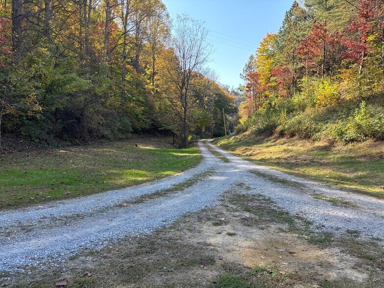 More Photos Of 605 Lane Hollow Rd, Sevierville Land For Sale