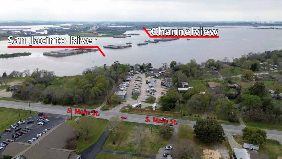 More Photos Of 1204 S Main St, Highlands Land For Lease