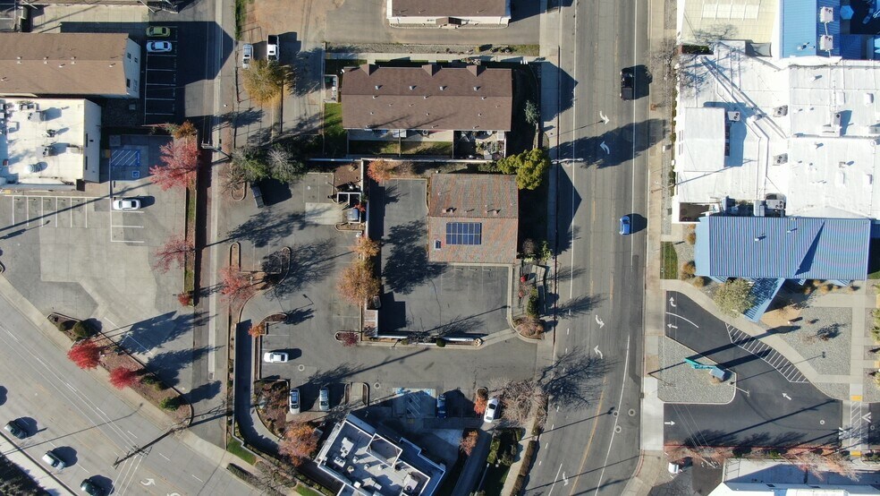 More Photos Of 1158 Court St, Redding Medical For Sale