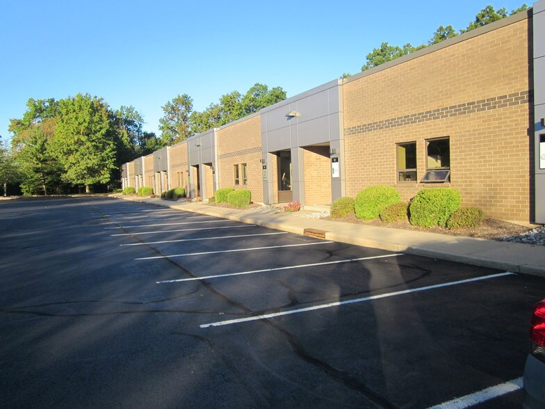 More Photos Of 9 Princess Rd, Lawrenceville Research And Development For Lease