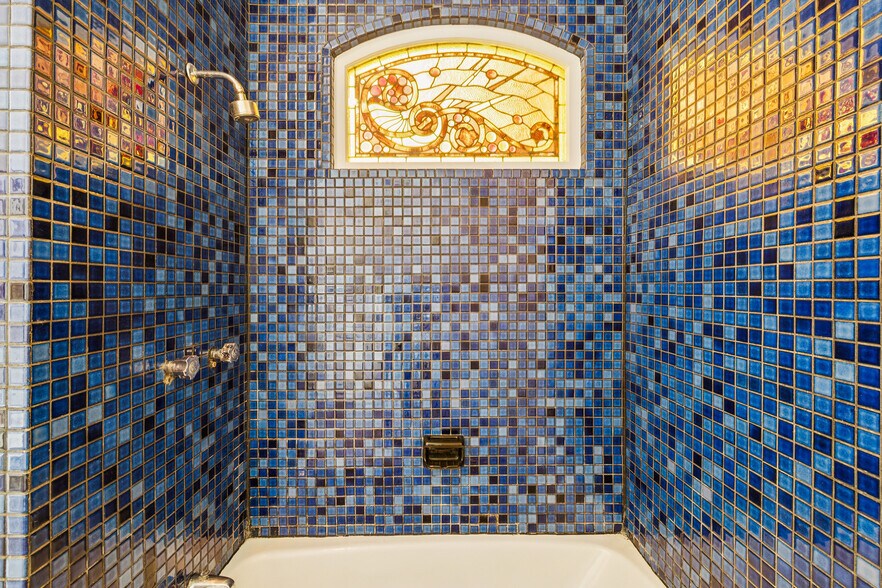 More Photos Of 2332-2334 California Street, San Francisco Apartments For Sale