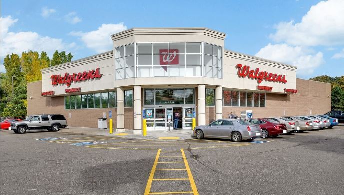 Primary Photo Of 5090 Turney Rd, Garfield Heights Drugstore For Lease