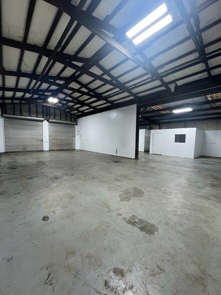 More Photos Of 4414 Highway 25, Montevallo Warehouse For Lease
