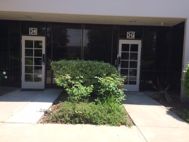 More Photos Of 1921 Carnegie Ave, Santa Ana Industrial For Lease