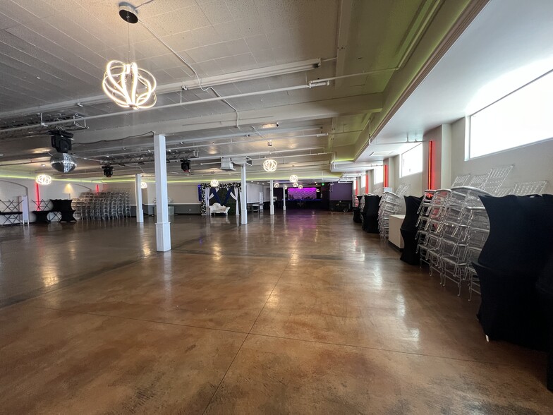 More Photos Of 3181 W Alameda Ave, Denver General Retail For Sale