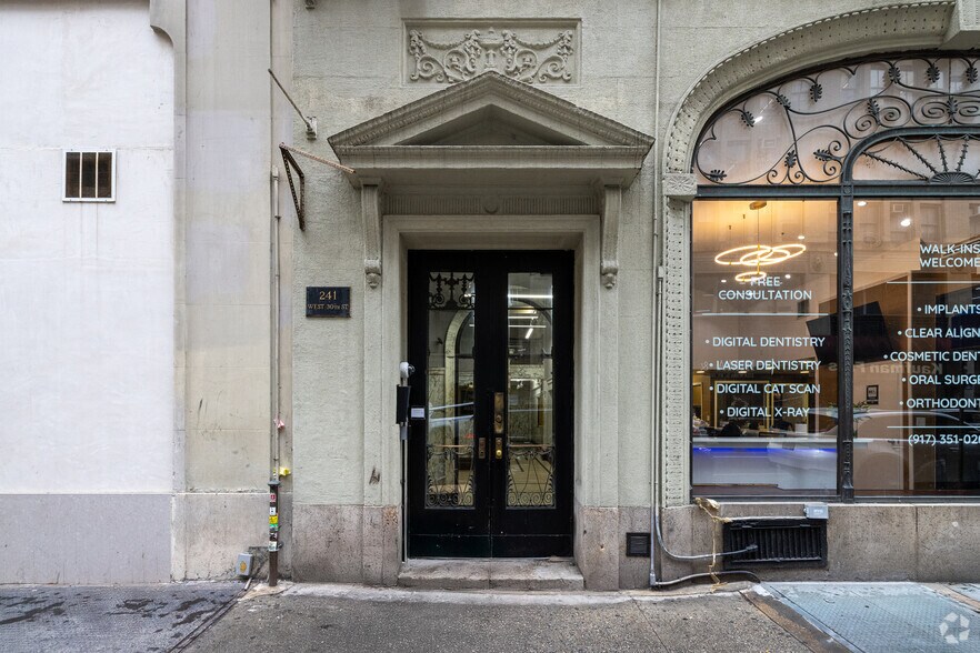More Photos Of 241 W 30th St, New York Loft Creative Space For Lease