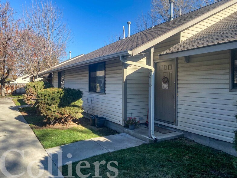 More Photos Of 2208-2220 S Gekeler Ln, Boise Apartments For Sale