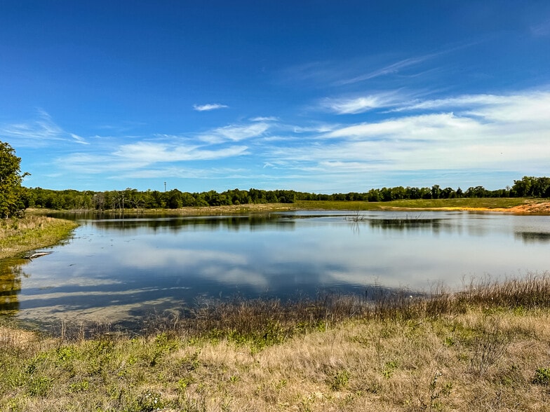 More Photos Of SEC OF LOOP 7 & FM 2494, Athens Land For Sale