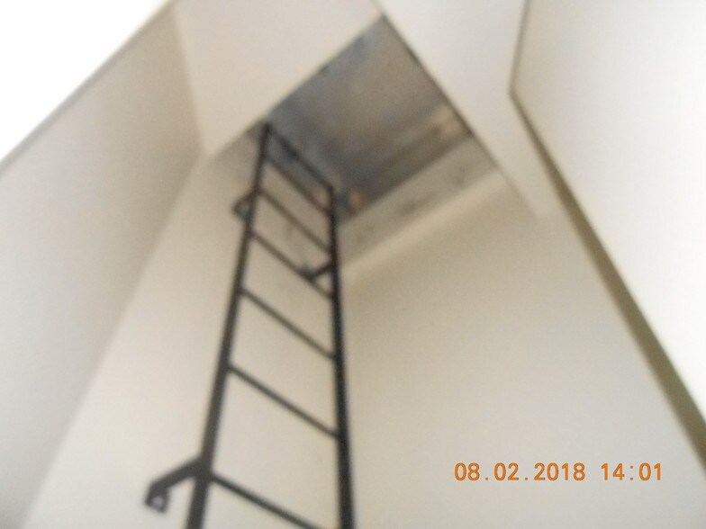 More Photos Of 69 Montauk Hwy, Copiague Loft Creative Space For Lease