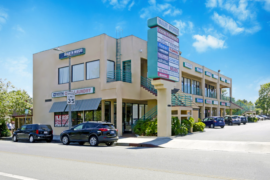 More Photos Of 4383 Tujunga Ave, Studio City Freestanding For Lease