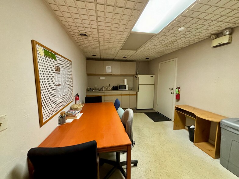 More Photos Of 4277 Okemos Rd, Okemos Office For Lease