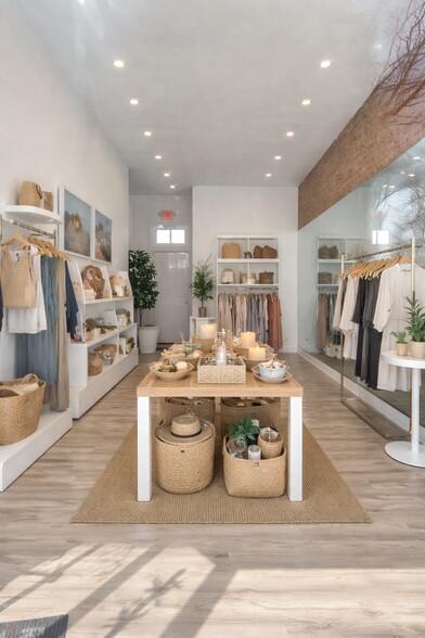 More Photos Of 2122 Boston Post Rd, Larchmont Storefront Retail Office For Lease