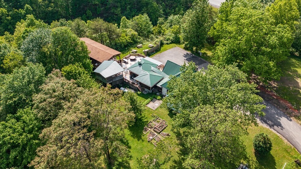 More Photos Of 211 Oscar White rd, Lansing Land For Sale