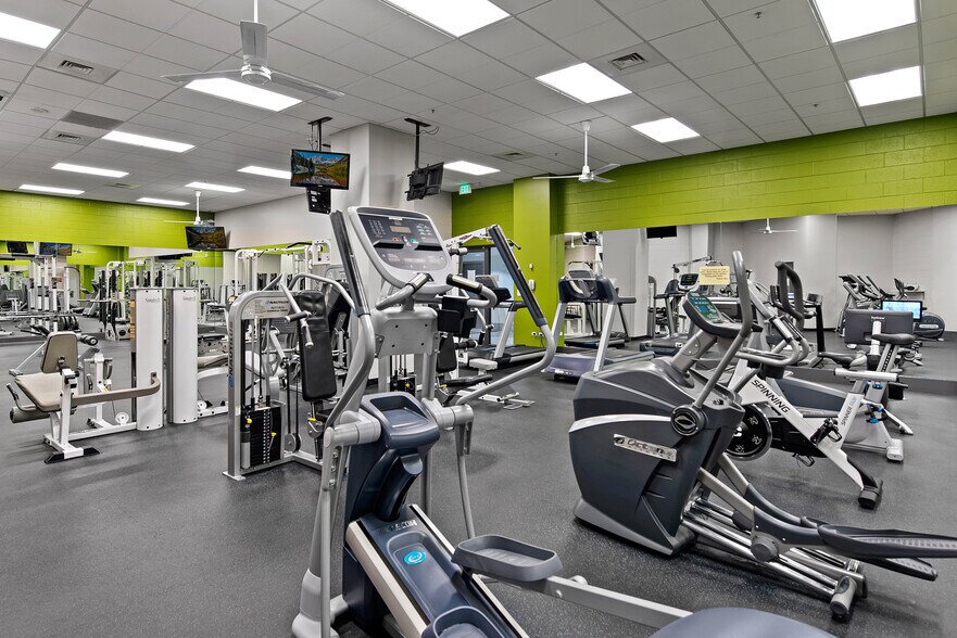 More Photos Of 6300 S Syracuse Way, Centennial Office For Lease