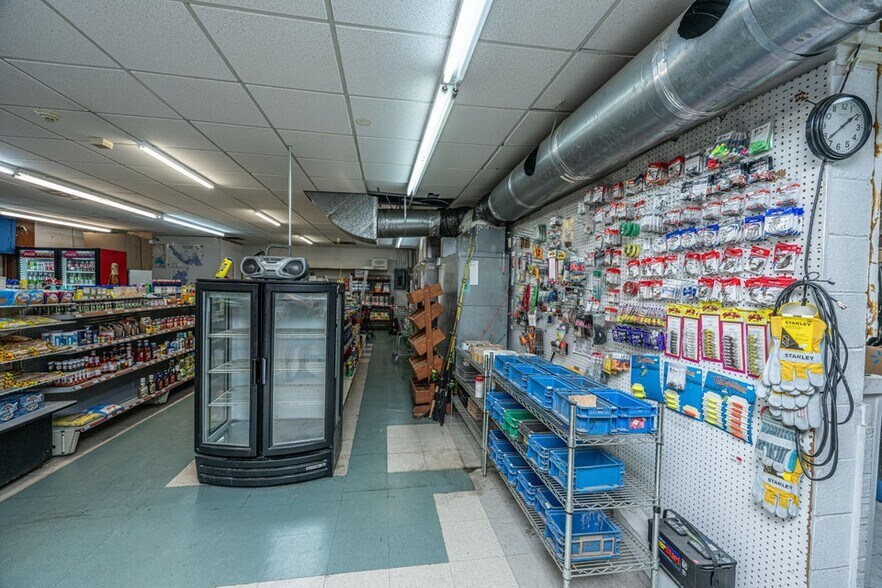 More Photos Of 1267 Trojan Rd, Cross Convenience Store For Sale