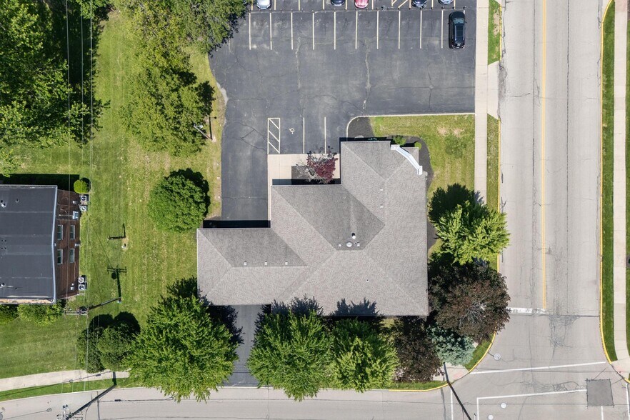 More Photos Of 244 Wilson Dr, Xenia Medical For Sale