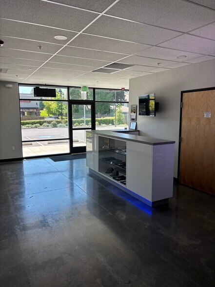 More Photos Of 597 SW 150th Ave, Beaverton Office For Lease