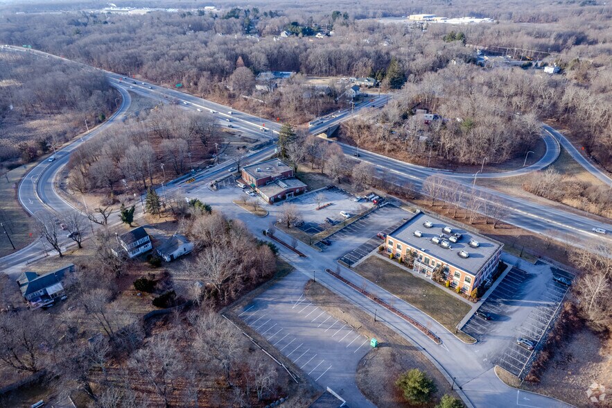 More Photos Of 12 Breakneck Hill Rd, Lincoln Office For Lease