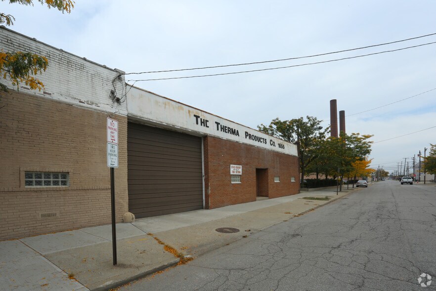 More Photos Of 1555 Hamilton Ave, Cleveland Warehouse For Sale
