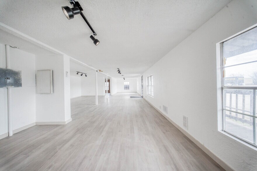 More Photos Of 17475 S US Highway 63, Rolla General Retail For Sale