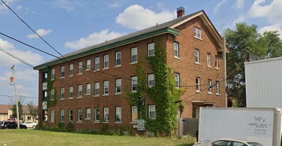 More Photos Of 610 Mulberry St, Rockford Apartments For Sale