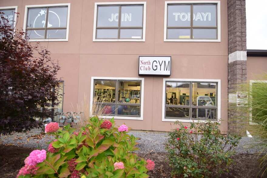 More Photos Of 1510-1520 Martin St, State College Sports And Entertainment For Lease