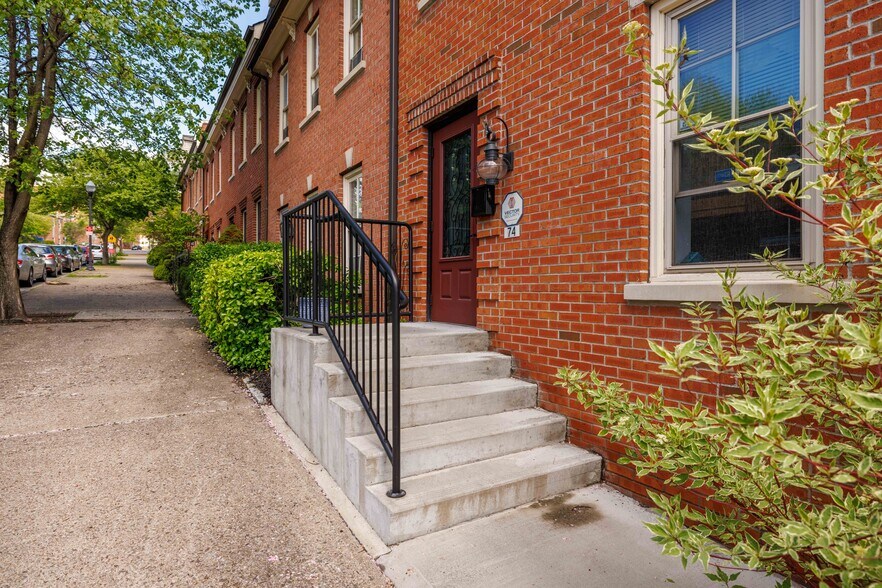 More Photos Of 74 Broadway, Kingston Office For Sale
