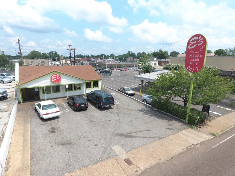 Primary Photo Of 1308 Union Ave, Memphis Restaurant For Sale