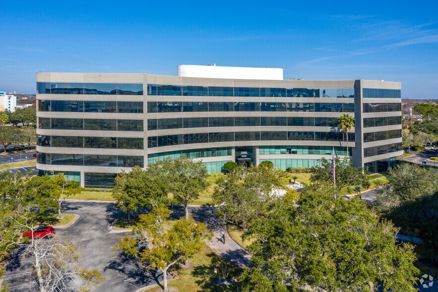 More Photos Of 5950 Hazeltine National Dr, Orlando Office For Lease