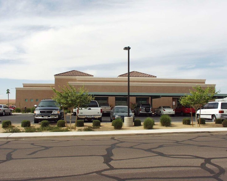 More Photos Of 13802 W Camino Del Sol, Sun City Medical For Lease