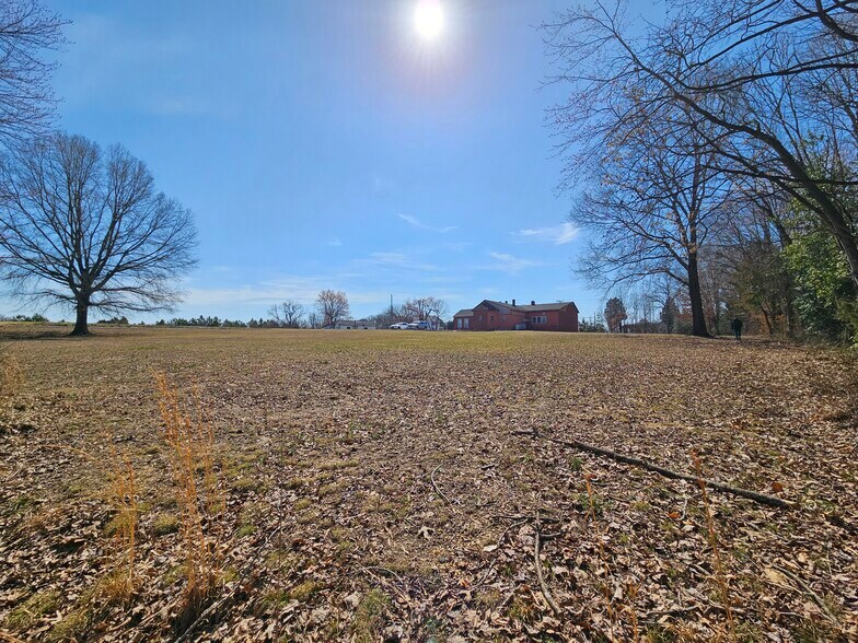 More Photos Of 985 White Oak Rd, Fredericksburg Specialty For Sale