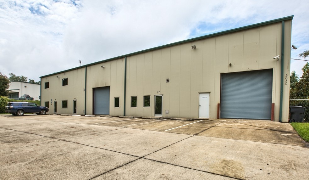 More Photos Of 3630 Peddie Dr, Tallahassee Warehouse For Lease