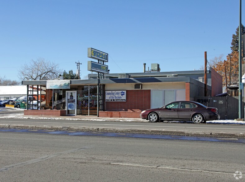 More Photos Of 4195 S Broadway, Englewood Storefront For Lease