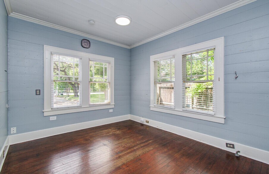More Photos Of , League City Office For Sale