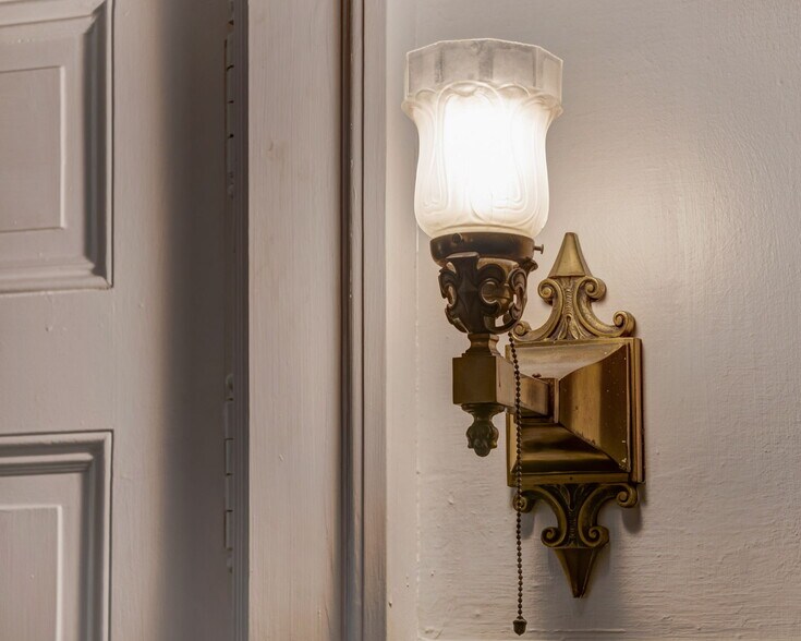 More Photos Of 461 Linwood Ave, Buffalo Apartments For Sale