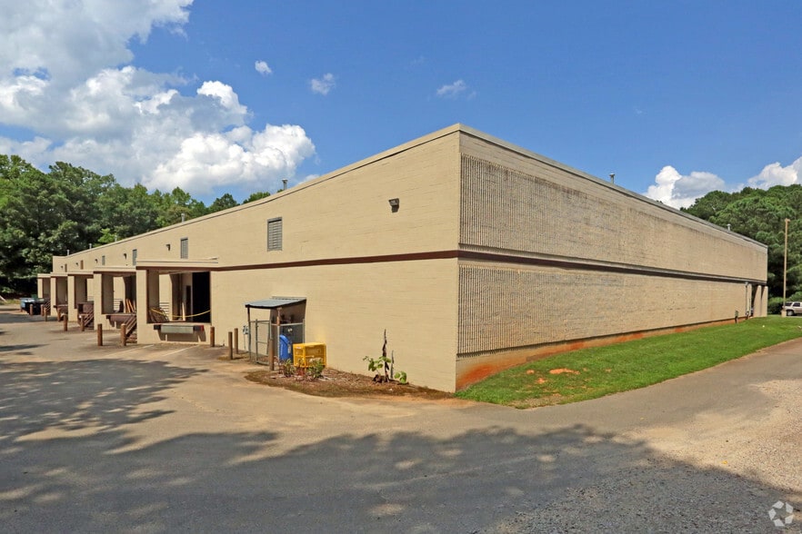 More Photos Of 8221 Brownleigh Dr, Raleigh Warehouse For Sale
