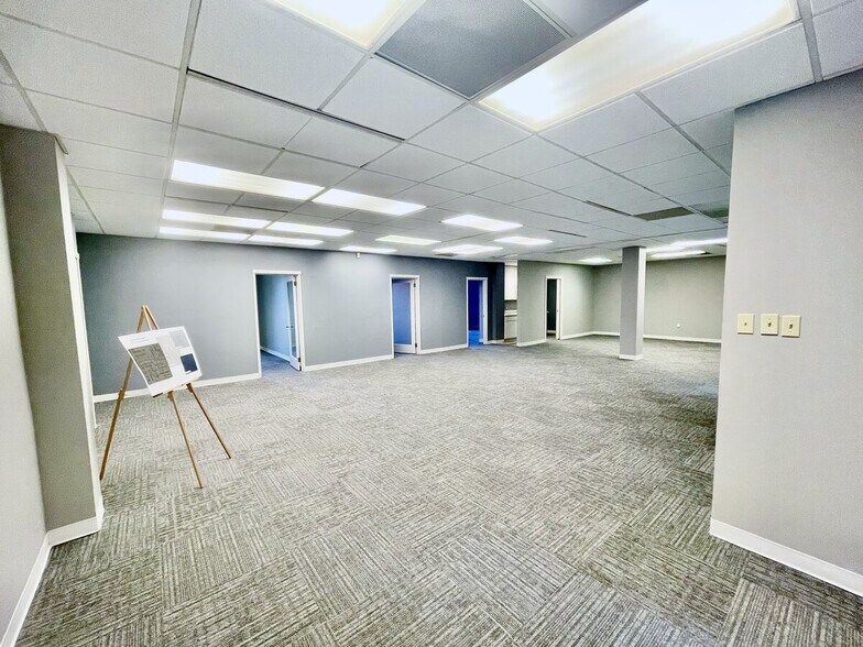 More Photos Of 5420 Corporate Blvd, Baton Rouge Office For Lease