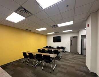 More Photos Of 9545 Penn Ave S, Bloomington Truck Terminal For Sale