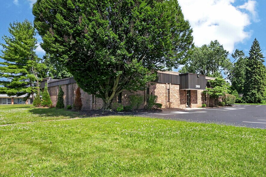 More Photos Of 3900 E Livingston Ave, Columbus Medical For Sale