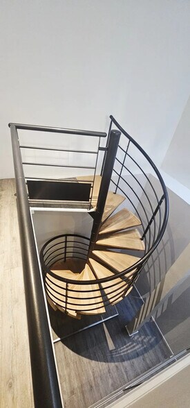 More Photos Of 250 Avenue Du Président Wilson, Saint-Denis Office For Sale