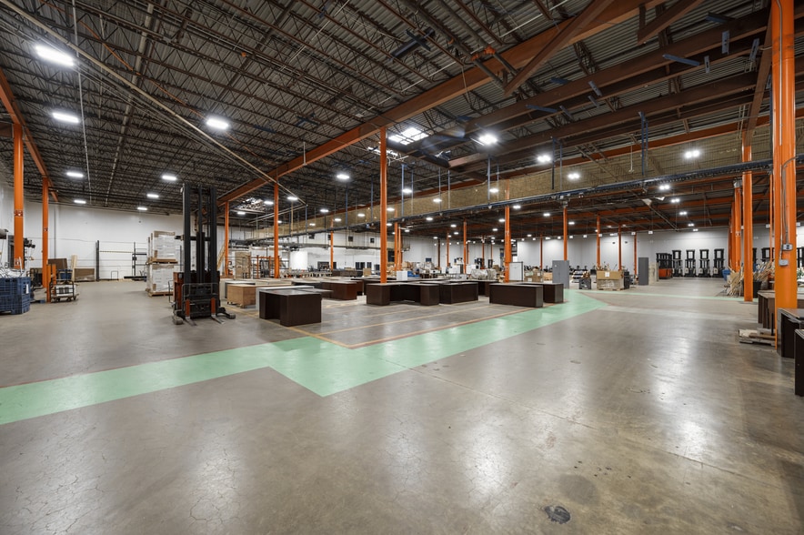 More Photos Of 7245 Henry Clay Blvd, Liverpool Distribution For Sale