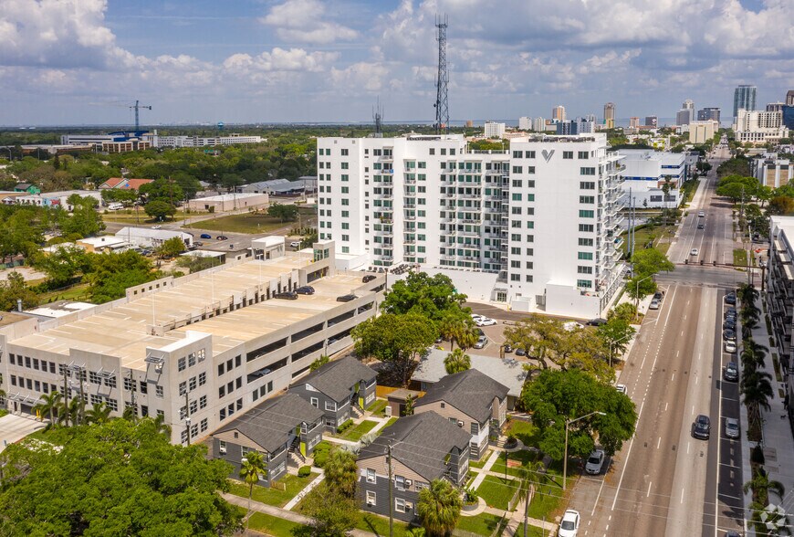 More Photos Of 160 16th St N, Saint Petersburg Multifamily For Sale