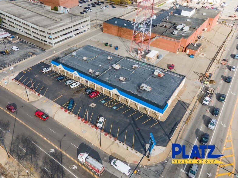 More Photos Of 231-239 Main Ave SW, Warren Storefront For Sale