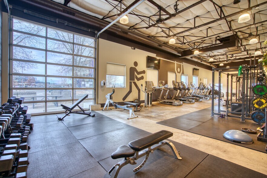 More Photos Of 3455 Ringsby Ct, Denver Loft Creative Space For Lease