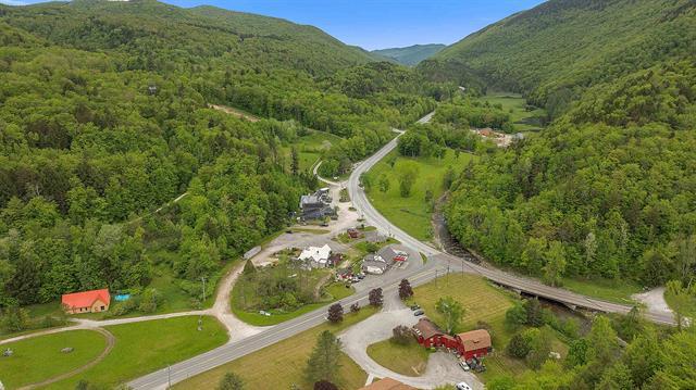 More Photos Of 44 US Route 4, Bridgewater Corners Freestanding For Sale