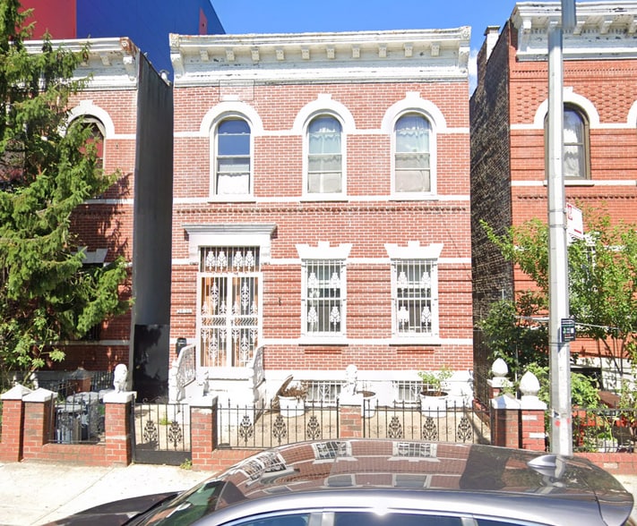 More Photos Of 3432 38th St, Long Island City Land For Sale