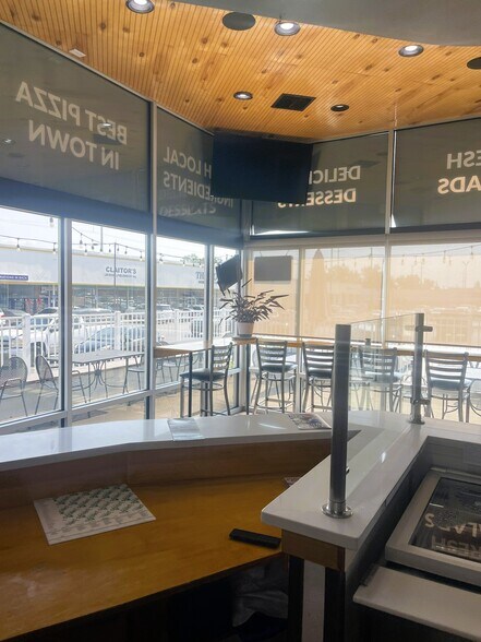 More Photos Of 3617 Perkins Rd, Baton Rouge Storefront For Lease
