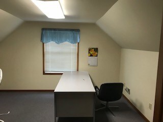 More Photos Of 102-104 Granby Dr, Cumberland Office For Lease