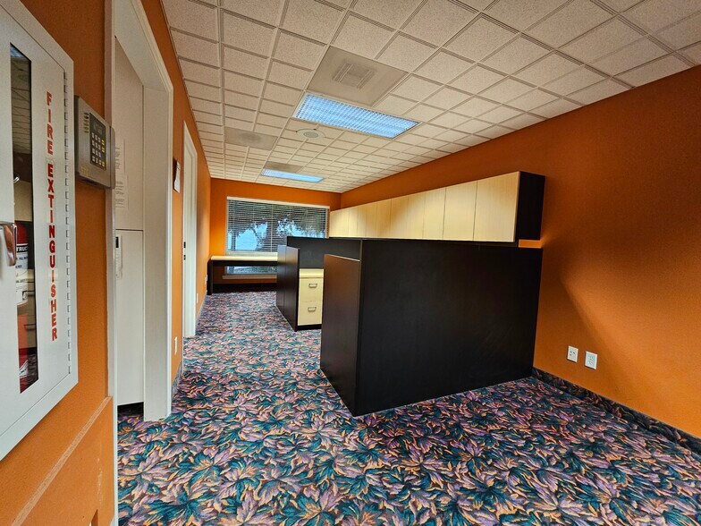 More Photos Of 5125 Wittenberg Ln NE, Salem Medical For Sale