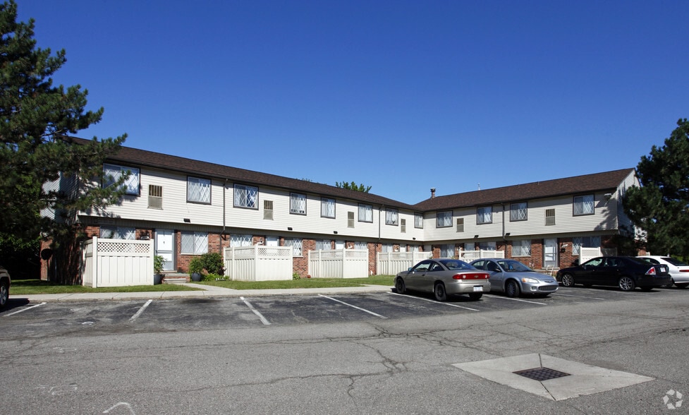 Primary Photo Of 24949 Mayfair Dr, Flat Rock Apartments For Sale